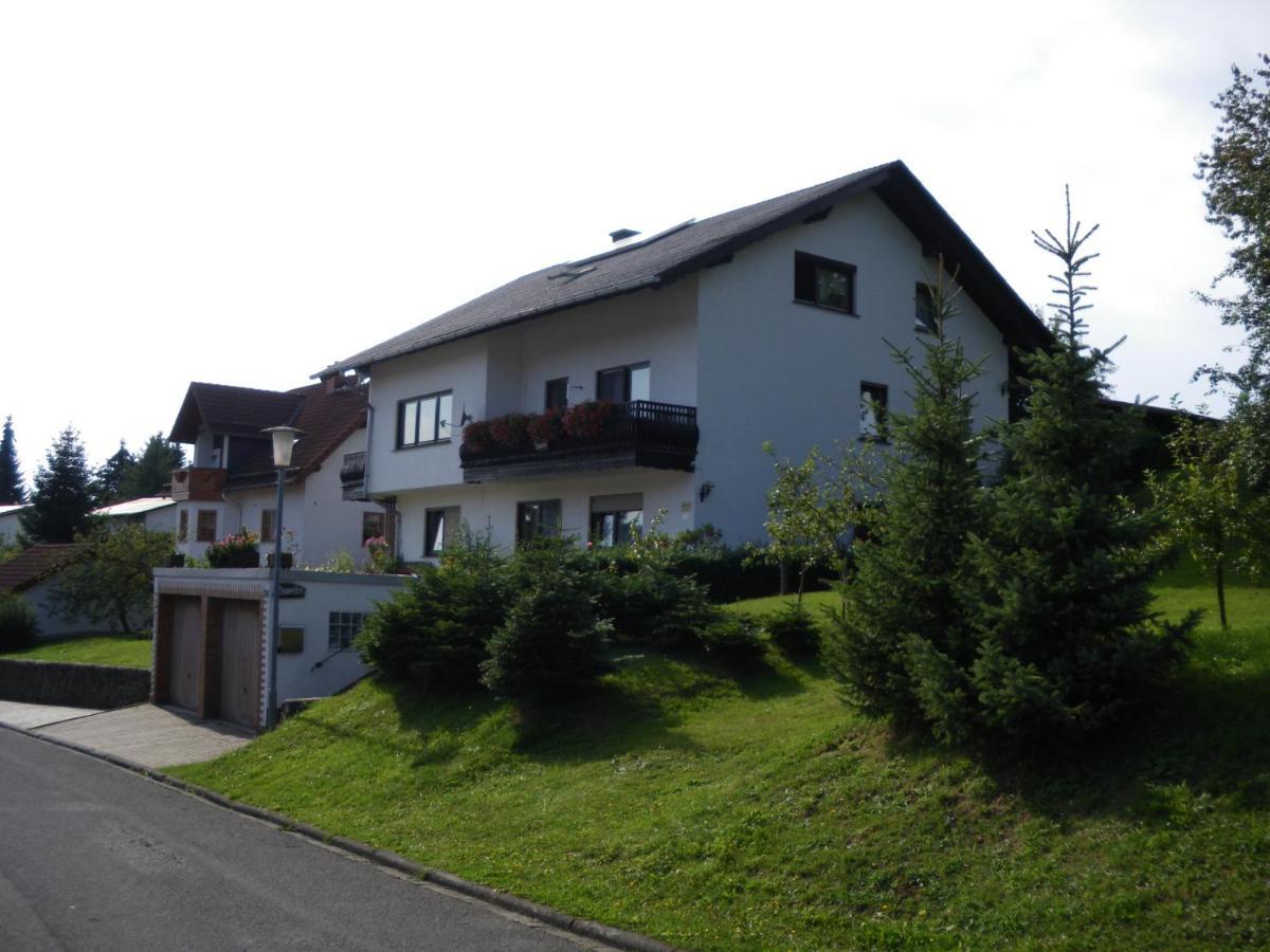Pension Haus Ludwig Schotten Exteriör bild